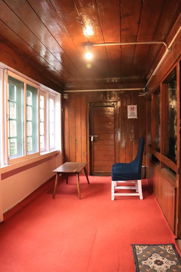 Oswal Cottage Pahalgām Exteriör bild